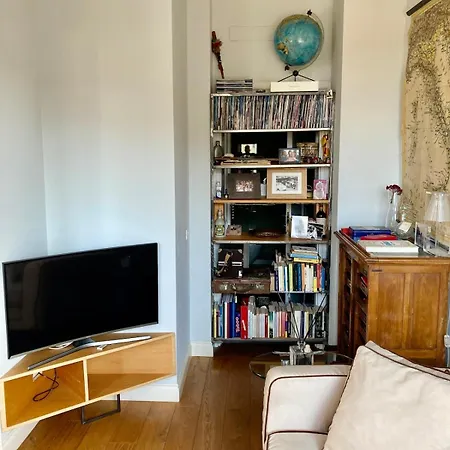Charming And Bright Flat Very Close To The Centre Florence